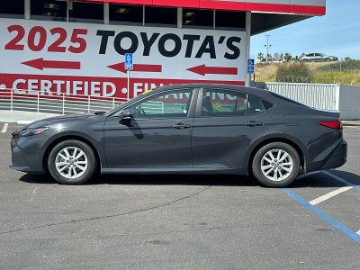 2025 Toyota Camry LE