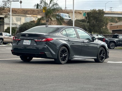 2025 Toyota Camry SE