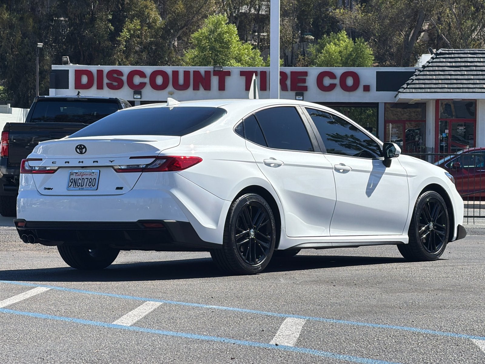 2025 Toyota Camry SE