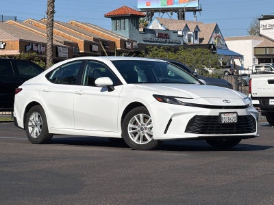 2025 Toyota Camry LE