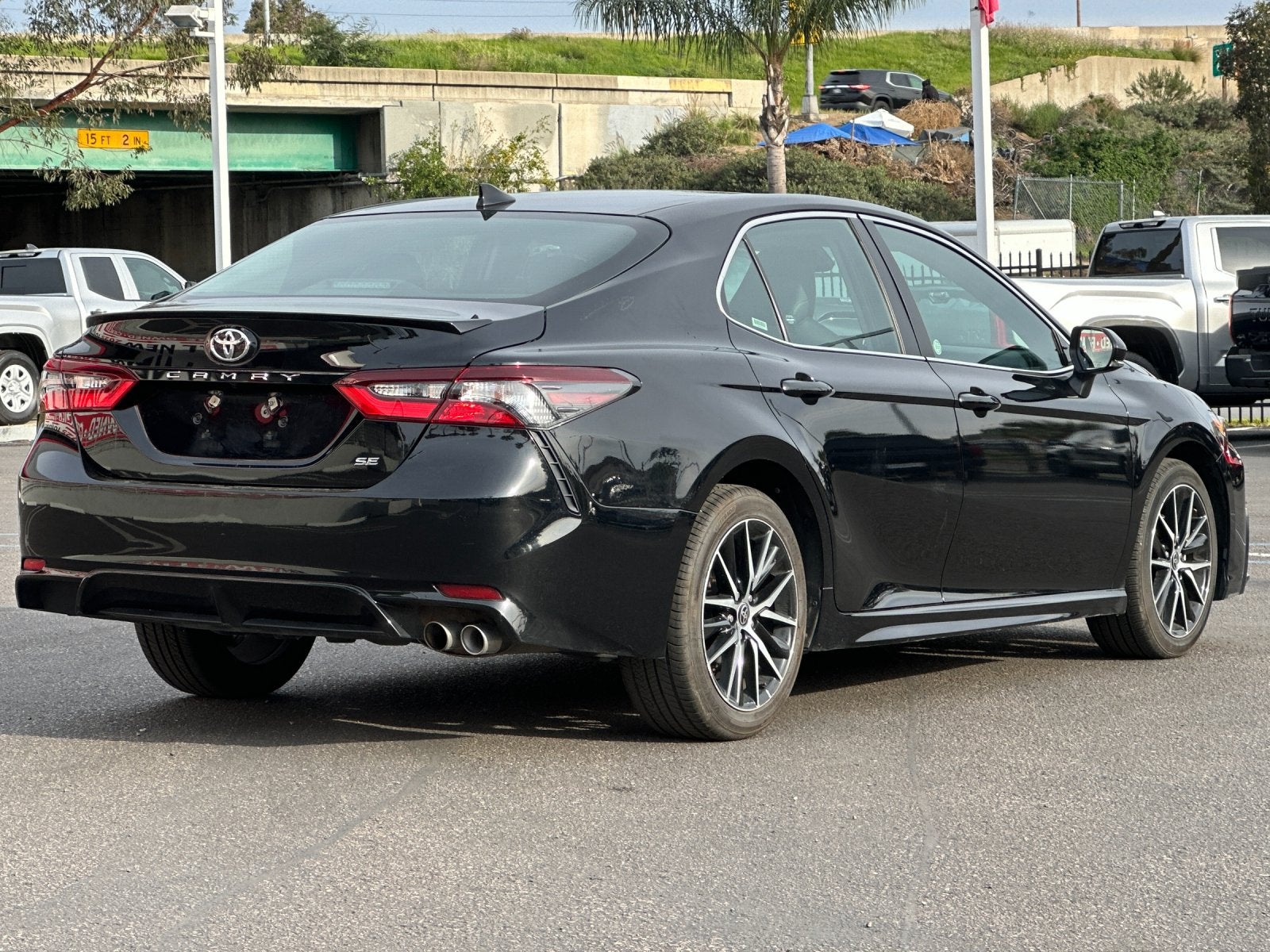 2024 Toyota Camry SE