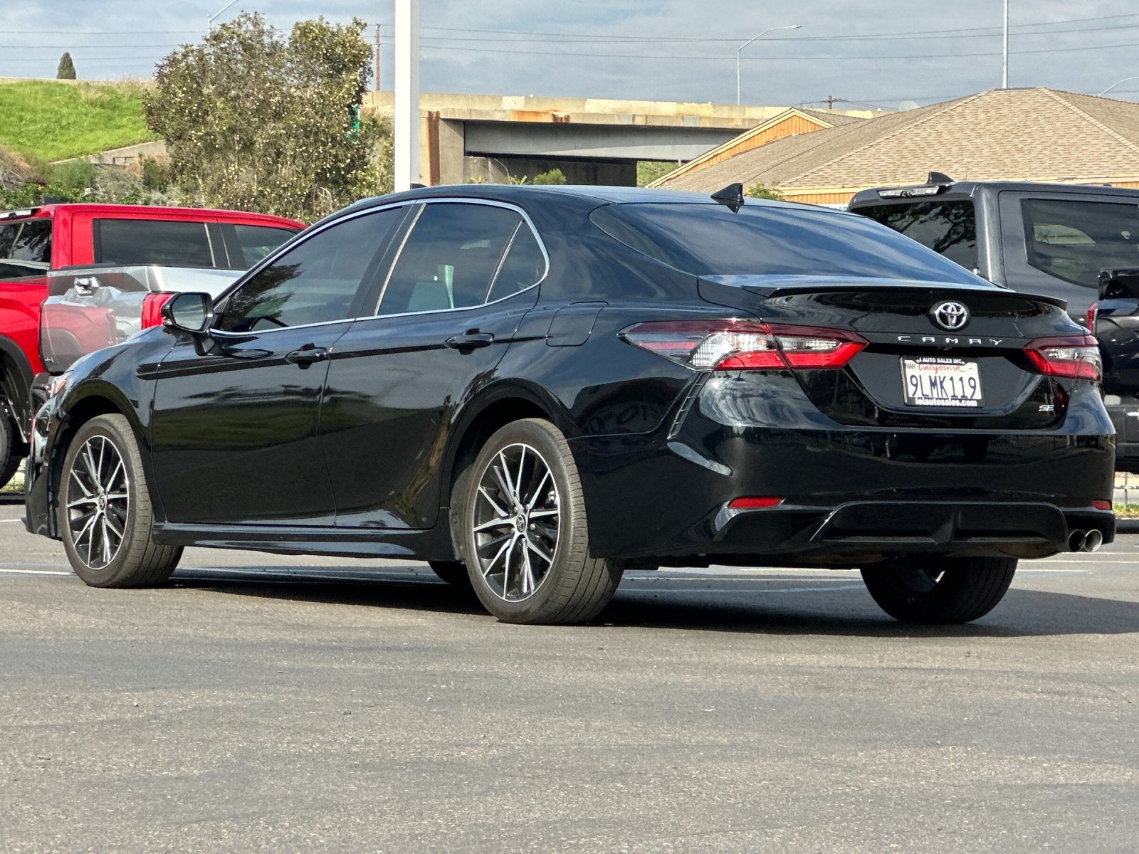 2024 Toyota Camry SE