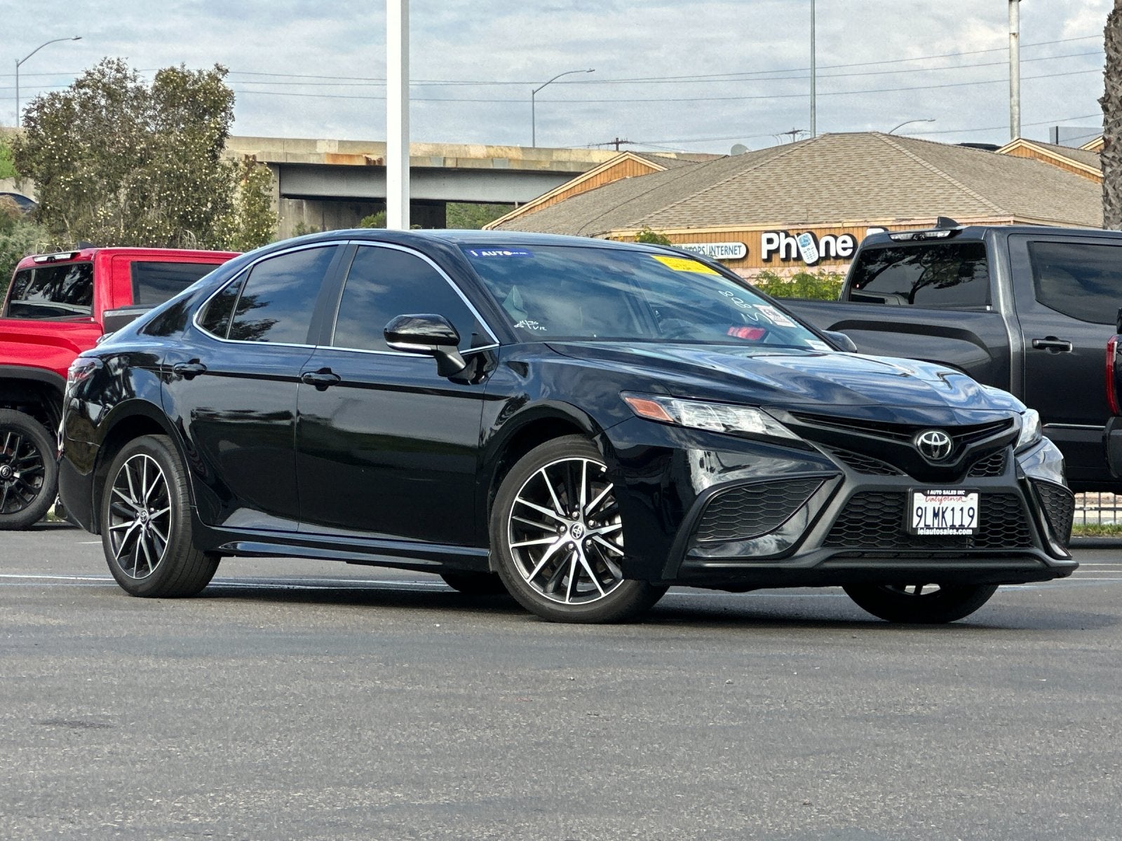2024 Toyota Camry SE