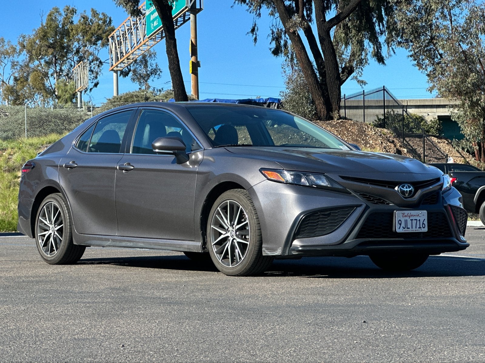 2024 Toyota Camry SE
