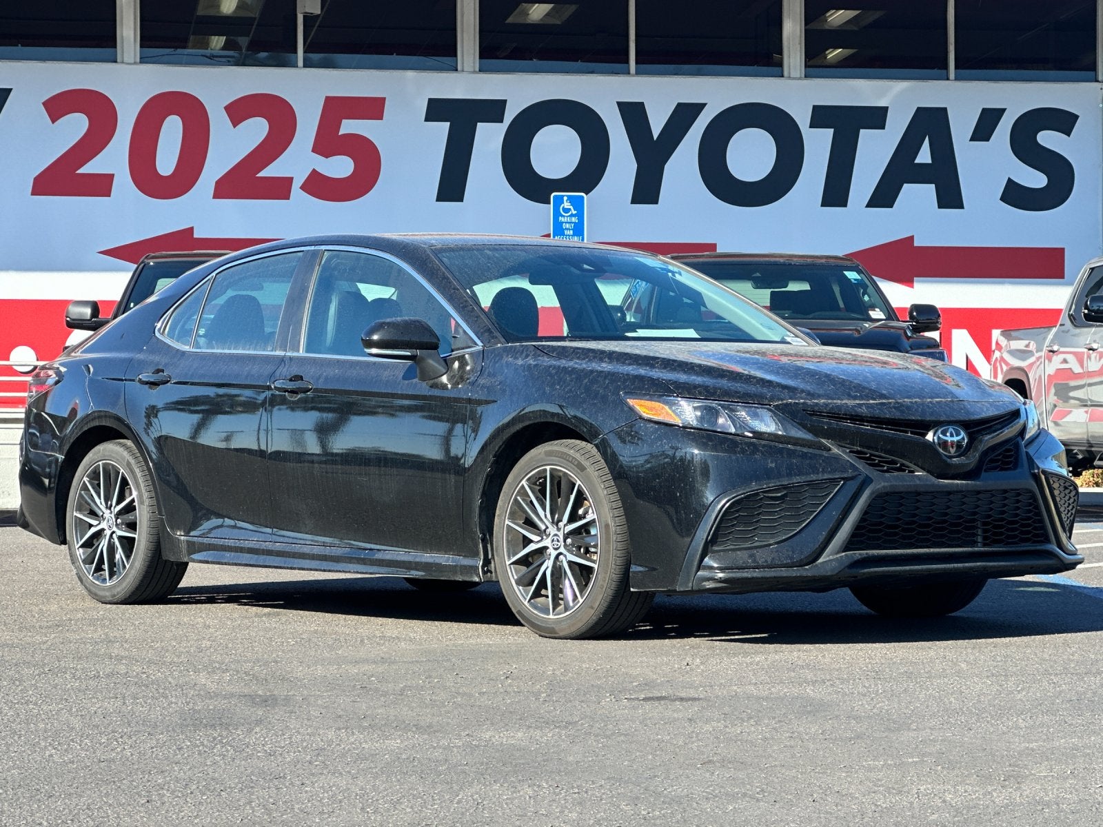 2024 Toyota Camry SE