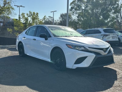 2020 Toyota Camry SE Nightshade