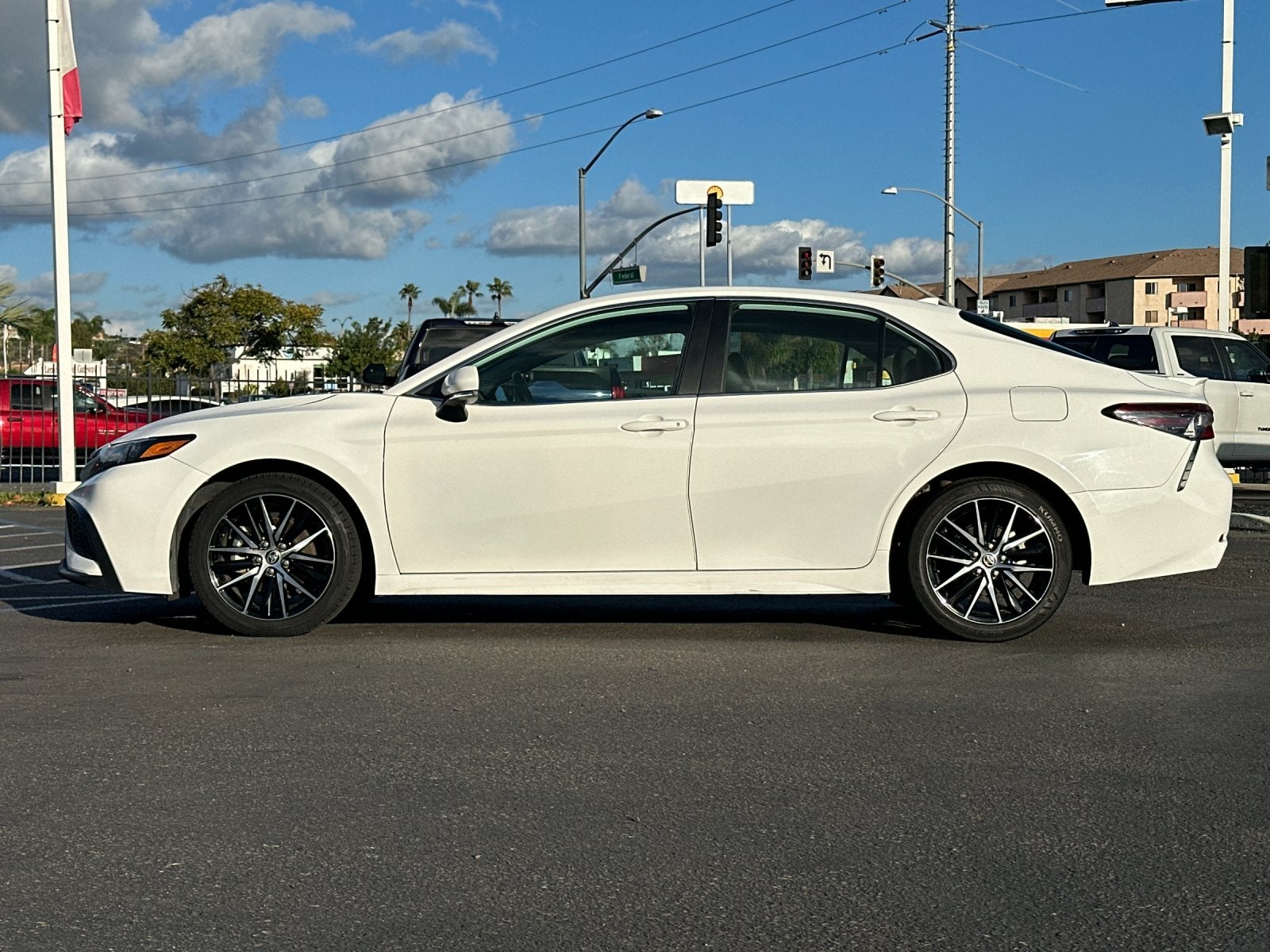 2024 Toyota Camry SE