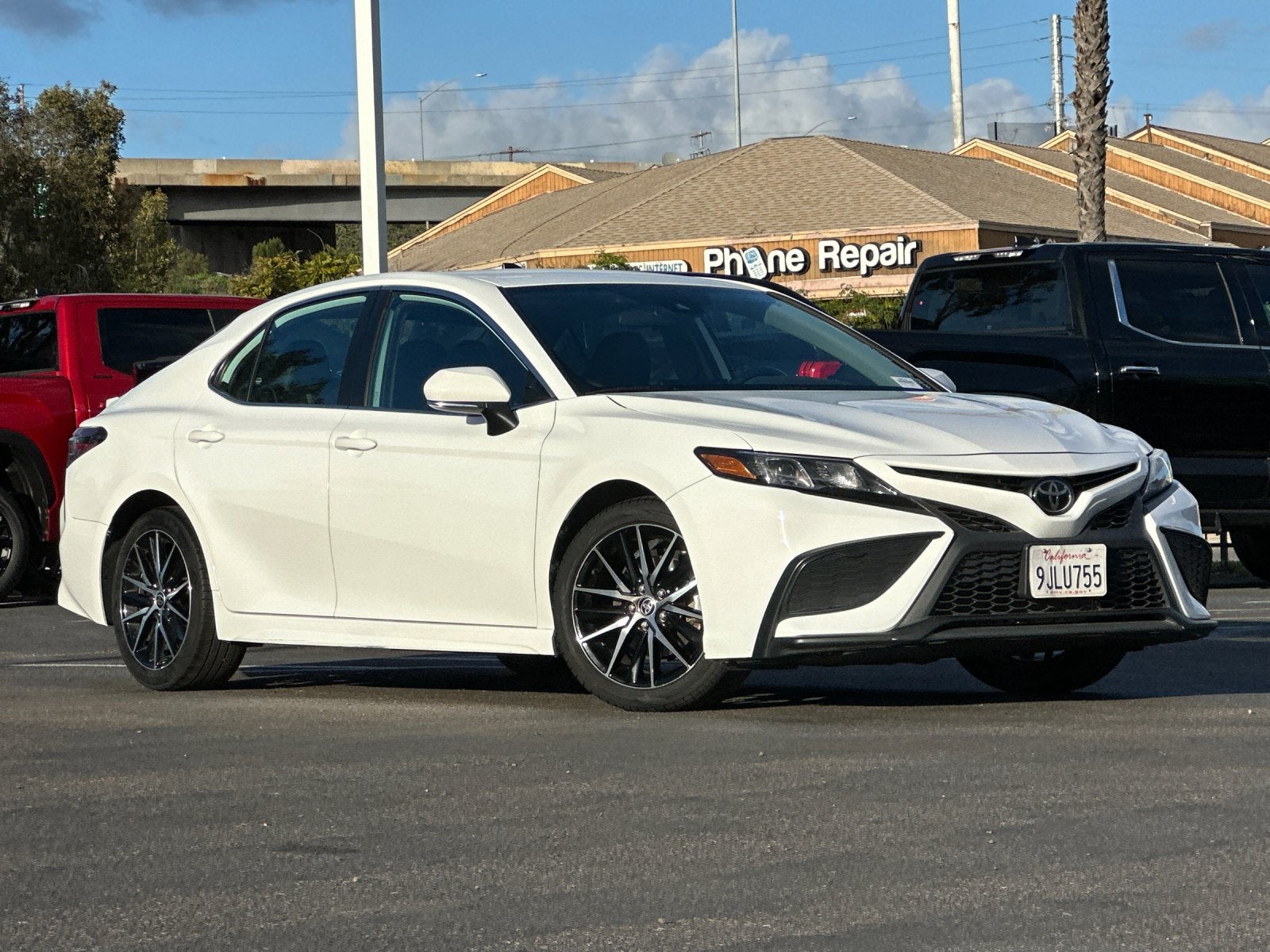 2024 Toyota Camry SE