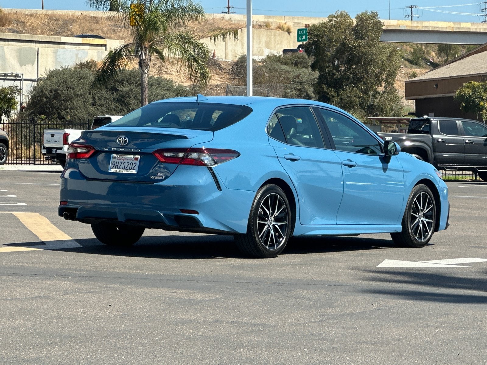 2024 Toyota Camry Hybrid SE