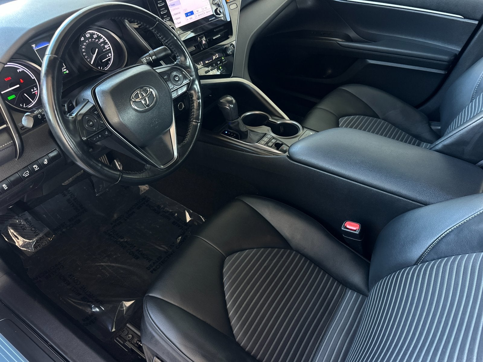 2024 Toyota Camry Hybrid SE