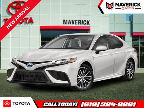 2022 Toyota Camry Hybrid SE
