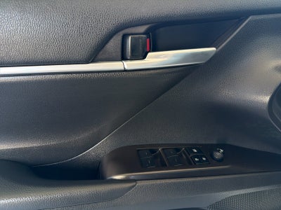2024 Toyota Camry Hybrid SE