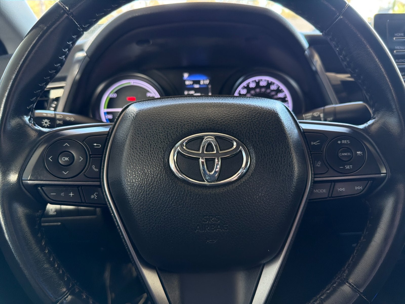 2024 Toyota Camry Hybrid SE
