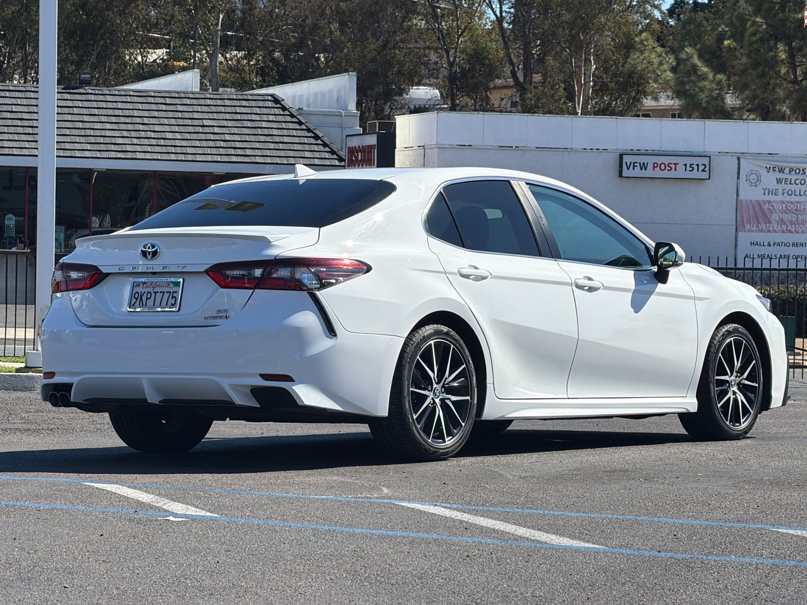 2024 Toyota Camry Hybrid SE