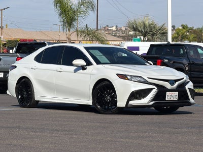 2023 Toyota Camry Hybrid XSE