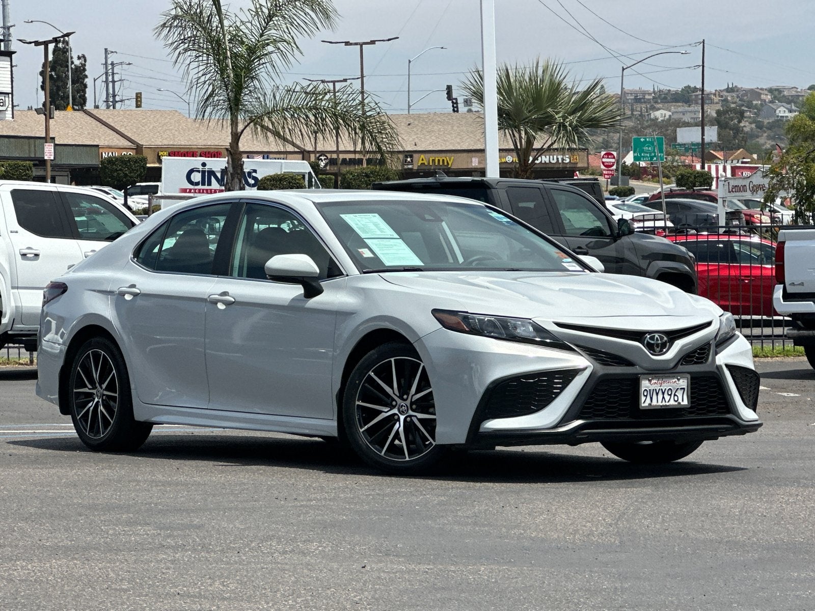 2023 Toyota Camry SE