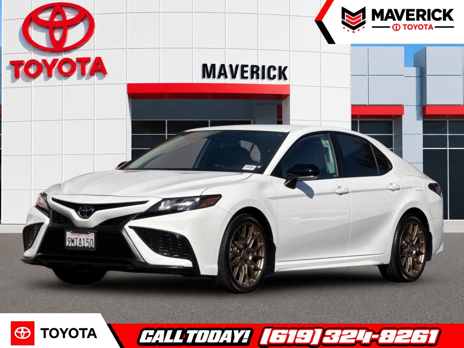 2024 Toyota Camry SE Nightshade