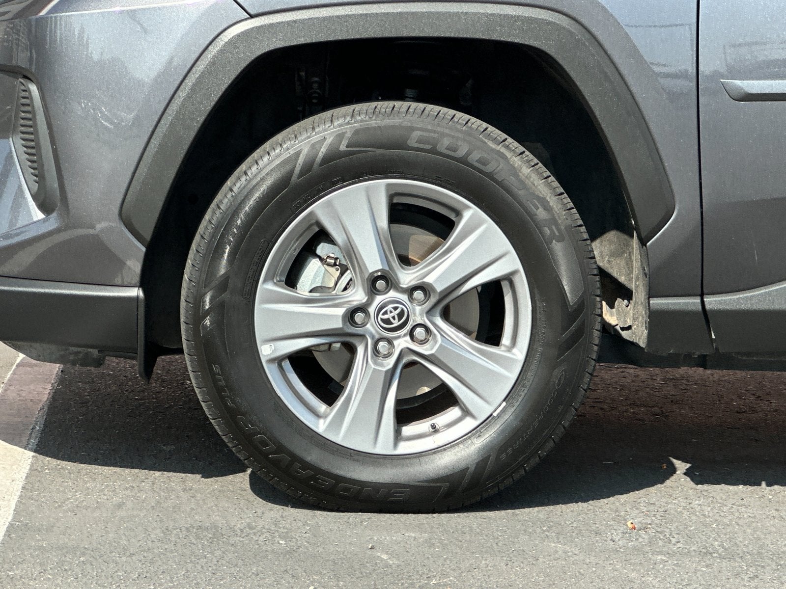 2024 Toyota RAV4 Hybrid LE