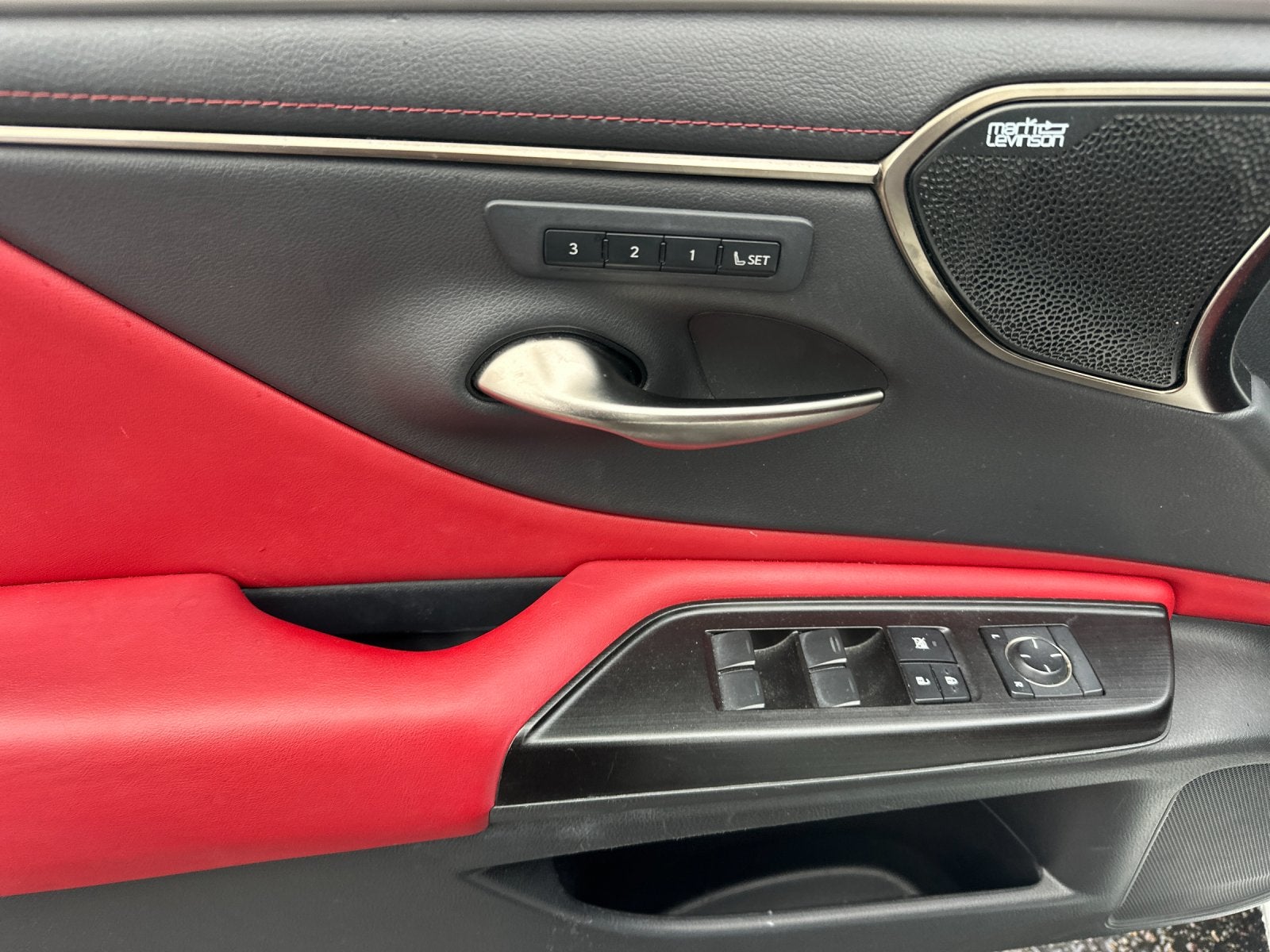 2019 Lexus ES 350 F Sport