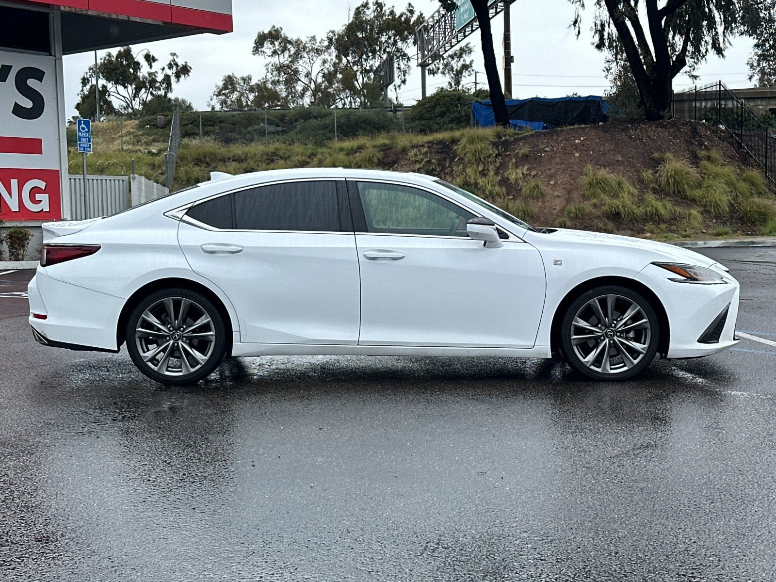 2019 Lexus ES 350 F Sport