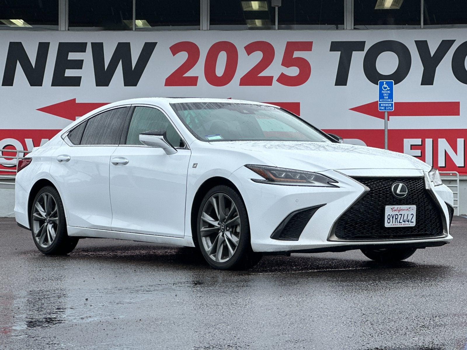 2019 Lexus ES 350 F Sport