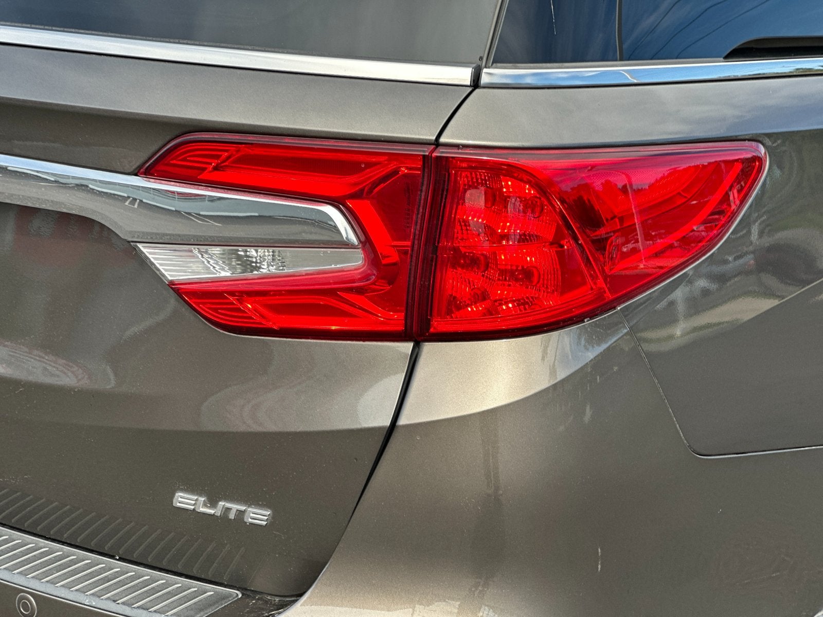 2018 Honda Odyssey Elite