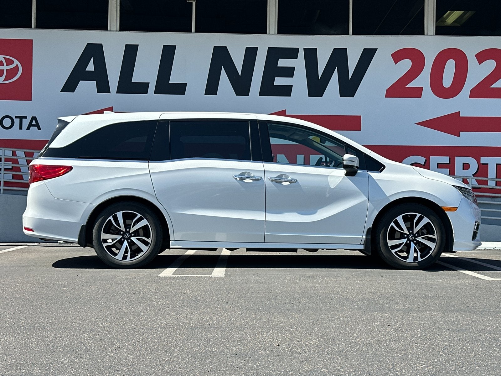 2020 Honda Odyssey Elite