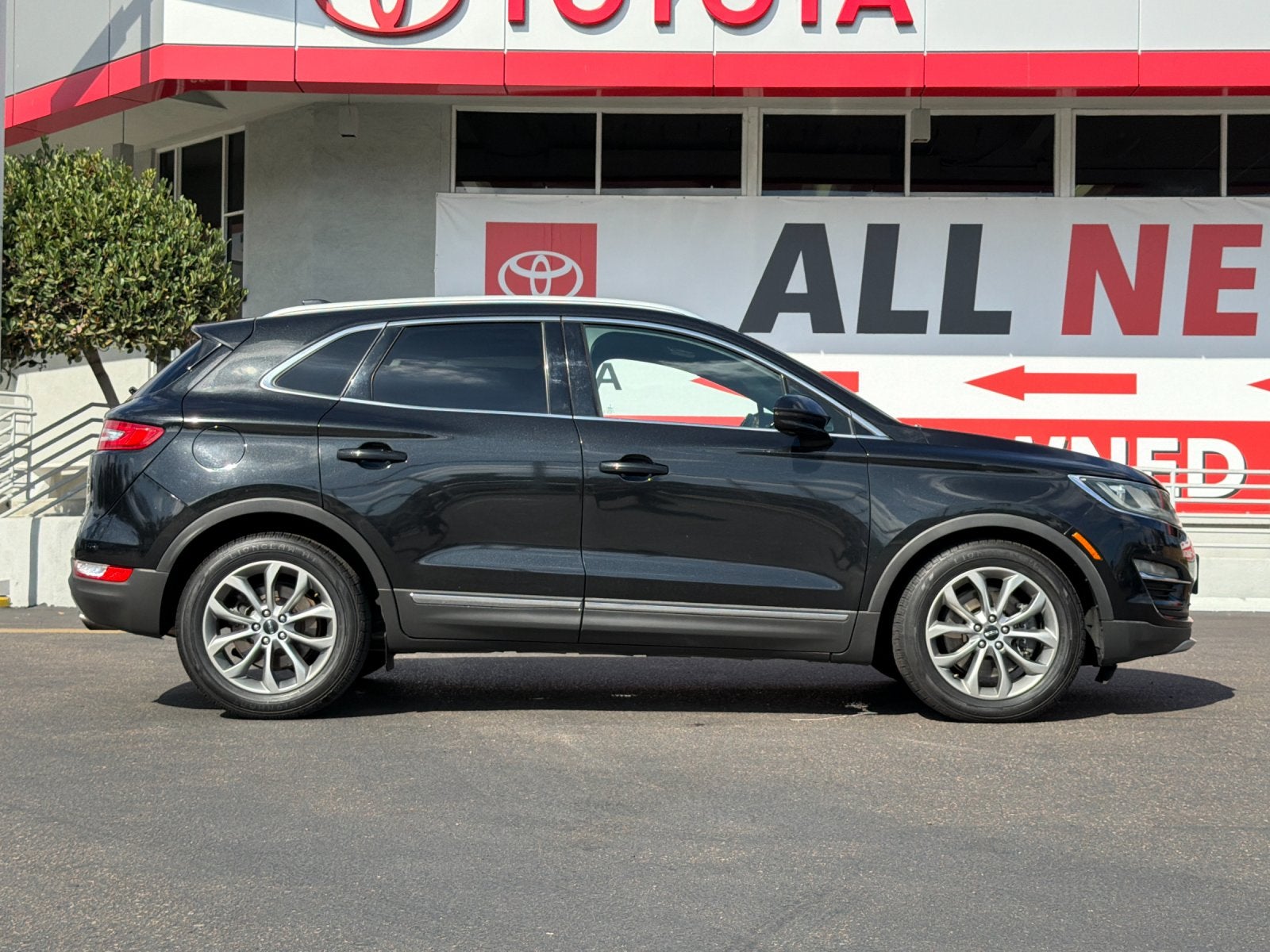 2015 Lincoln MKC Base