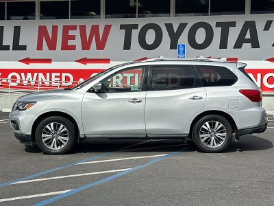 2020 Nissan Pathfinder S