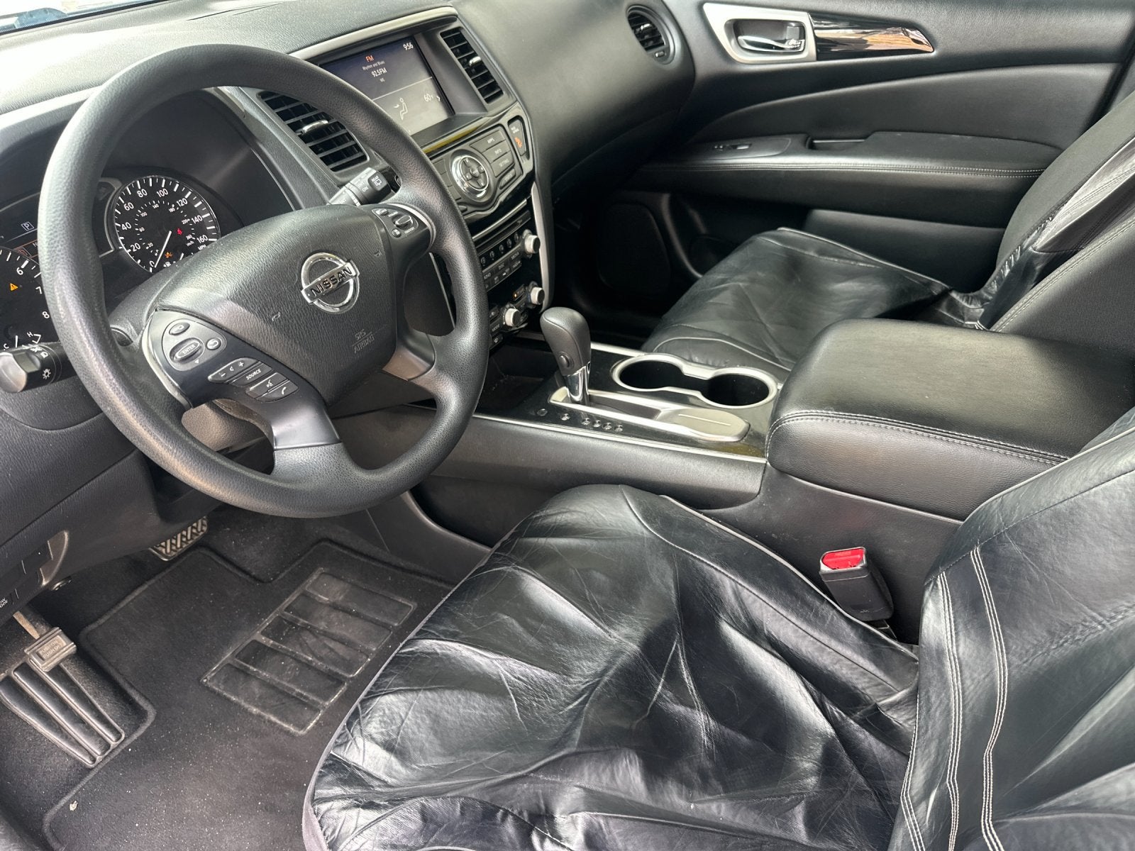 2020 Nissan Pathfinder S