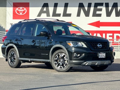 2019 Nissan Pathfinder SV