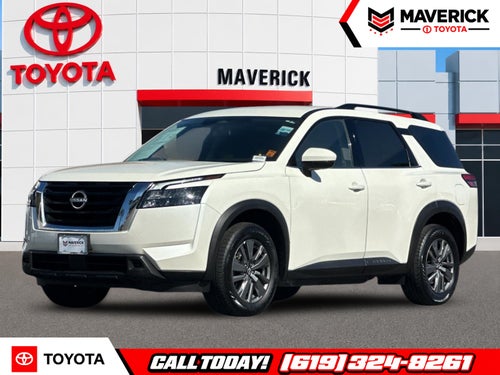2024 Nissan Pathfinder SV
