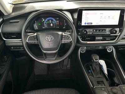 2026 Toyota Grand Highlander Hybrid LE