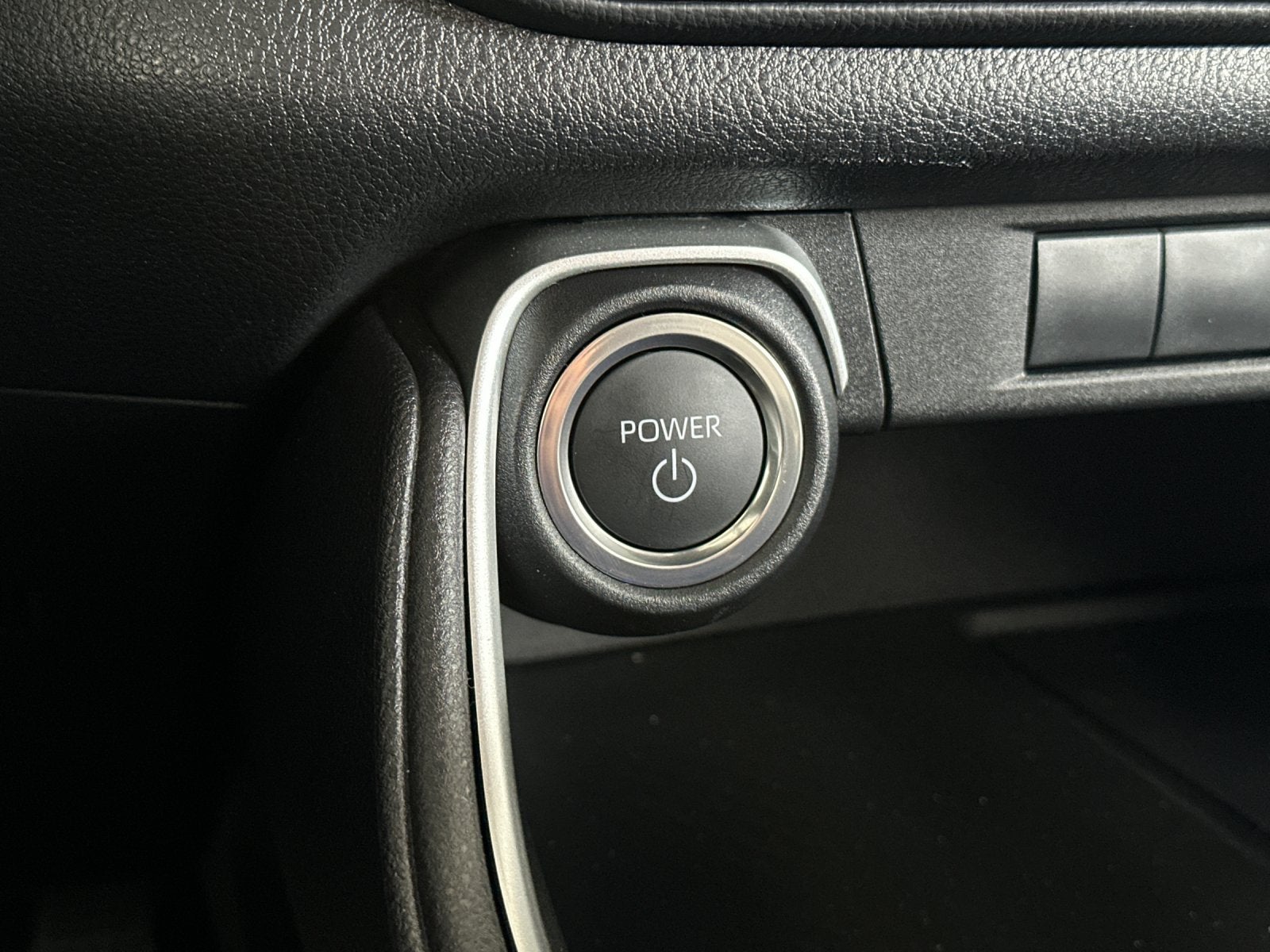 2026 Toyota Grand Highlander Hybrid LE