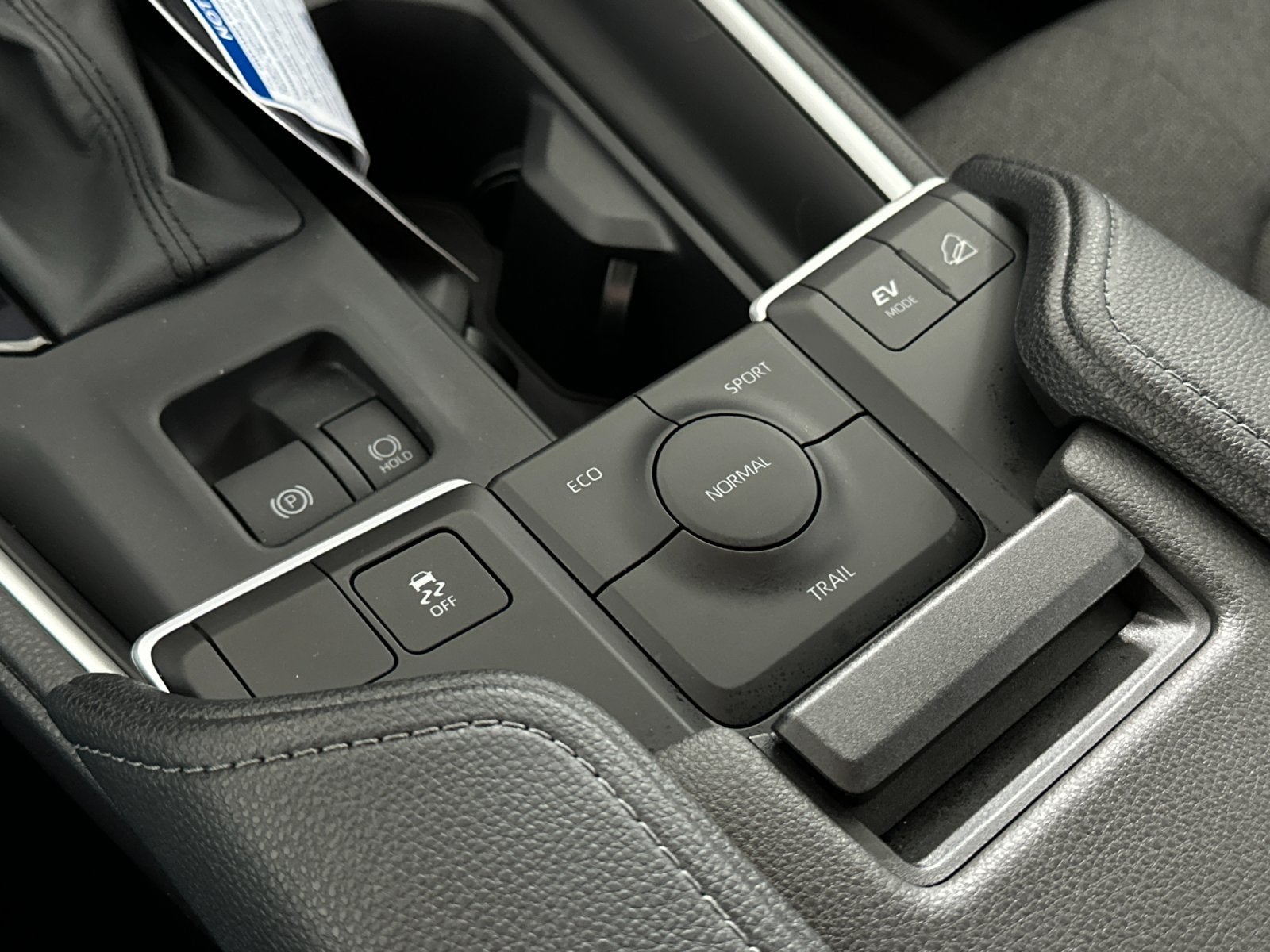 2026 Toyota Grand Highlander Hybrid LE