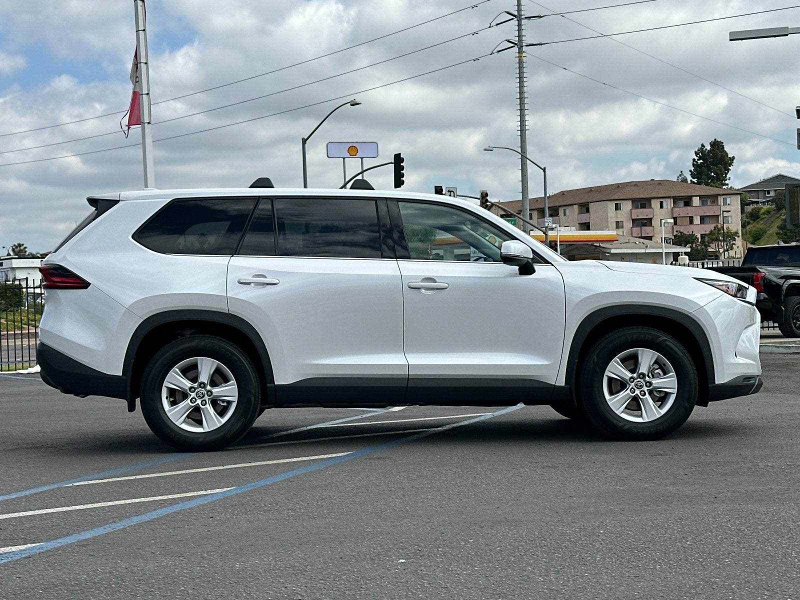 2026 Toyota Grand Highlander Hybrid LE