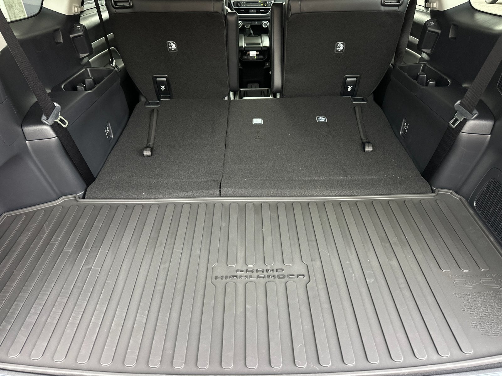 2026 Toyota Grand Highlander Hybrid XLE