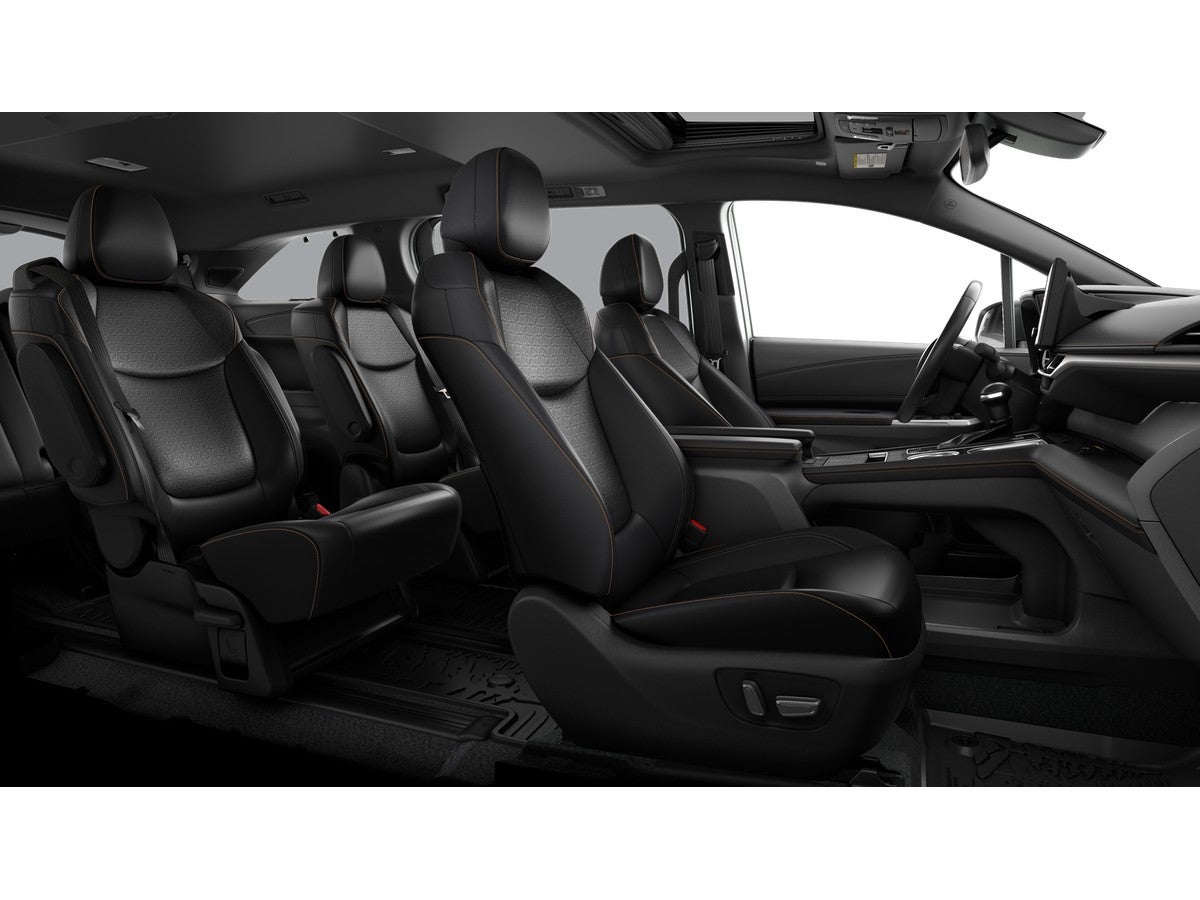 2026 Toyota Sienna Woodland Edition 7 Passenger