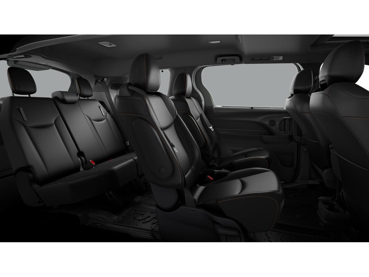 2026 Toyota Sienna Woodland Edition 7 Passenger