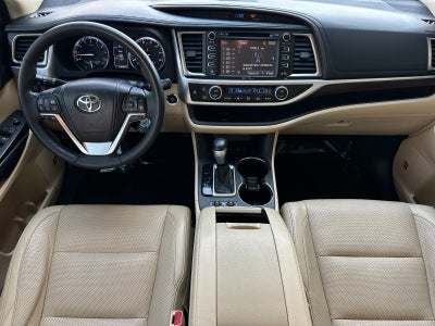 2015 Toyota Highlander Limited Platinum V6