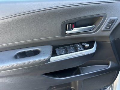 2025 Toyota Sienna Platinum 7 Passenger