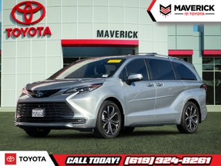 2025 Toyota Sienna Platinum 7 Passenger
