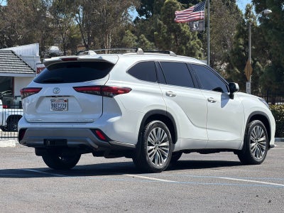 2021 Toyota Highlander Platinum