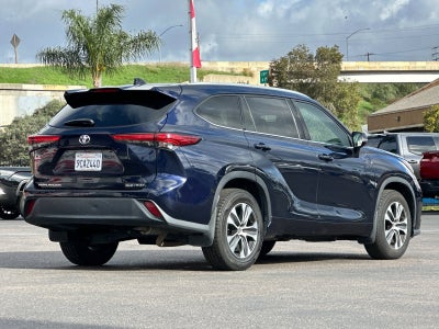 2022 Toyota Highlander XLE