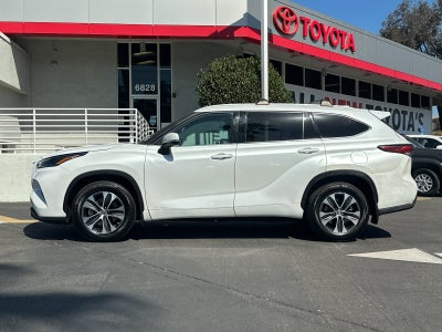 2022 Toyota Highlander XLE