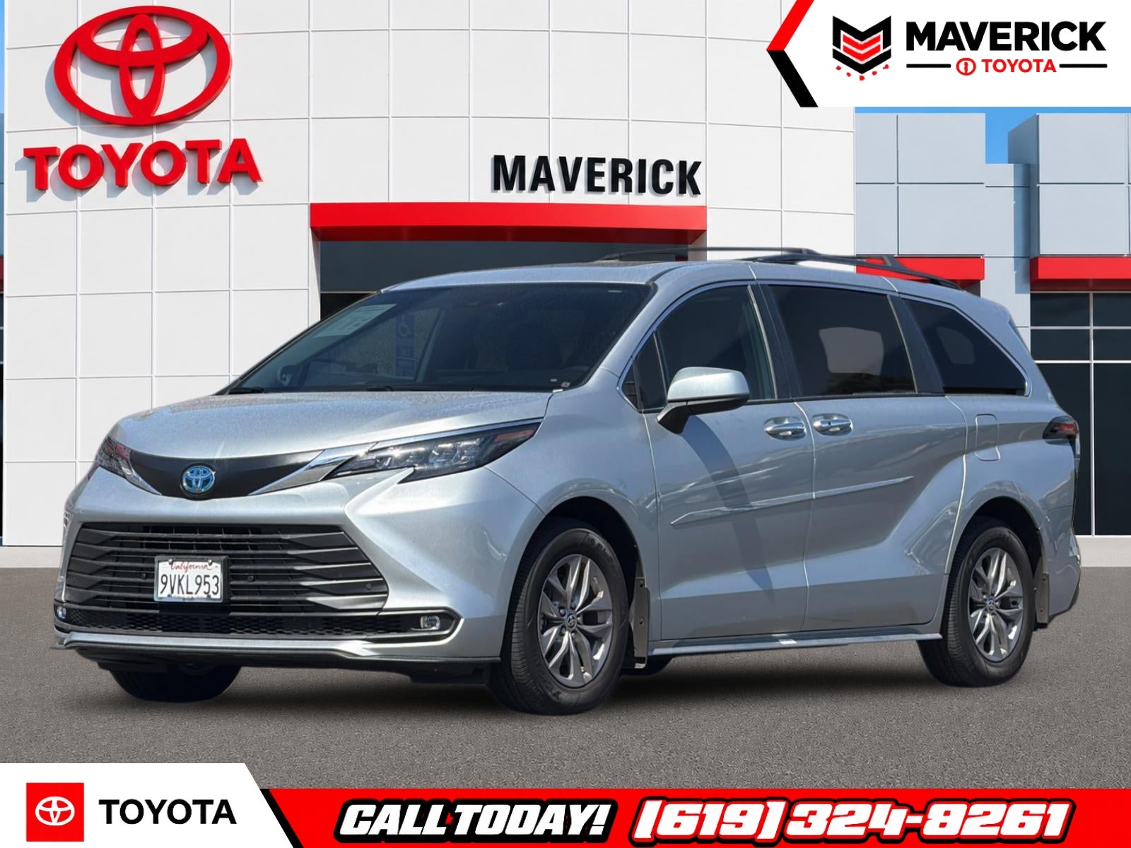 2025 Toyota Sienna XLE 8 Passenger