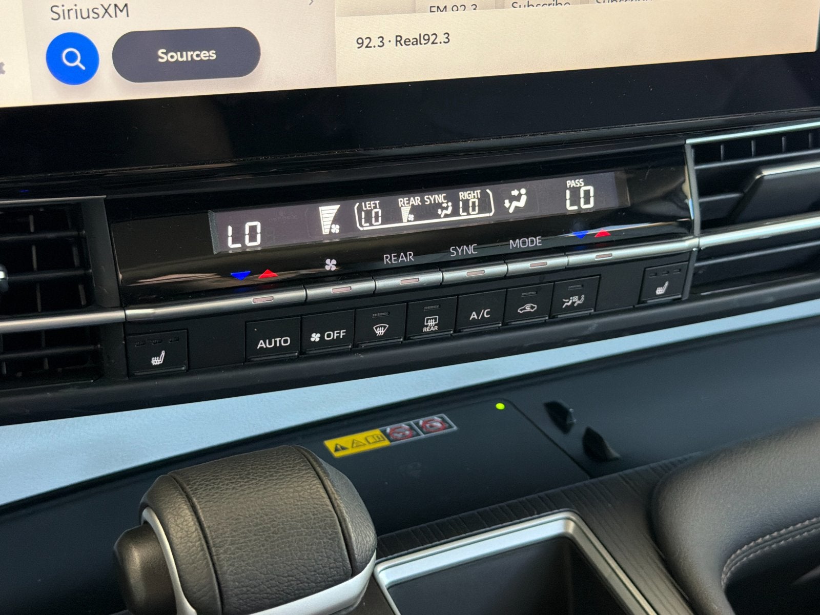 2025 Toyota Sienna XLE 8 Passenger