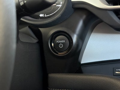 2025 Toyota Sienna XLE 8 Passenger