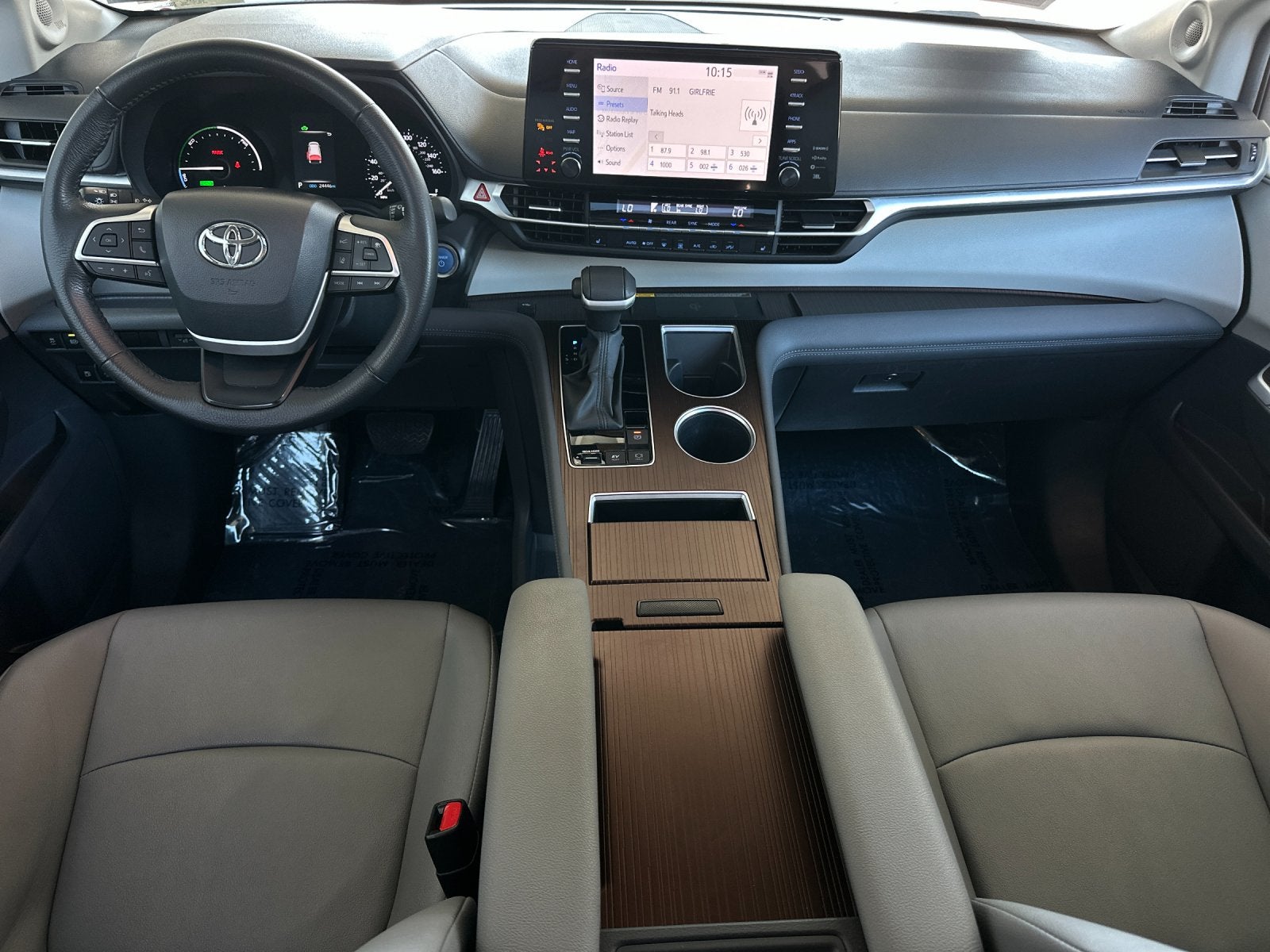 2024 Toyota Sienna XLE 7 Passenger