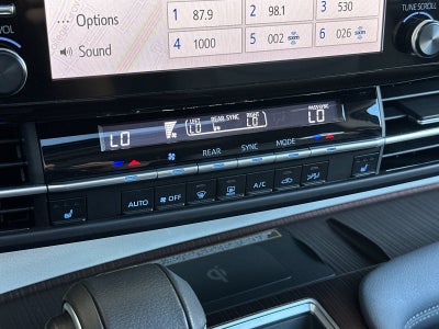 2024 Toyota Sienna XLE 7 Passenger